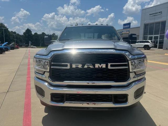 2024 RAM Ram 3500 RAM 3500 TRADESMAN CREW CAB 4X4 8 BOX