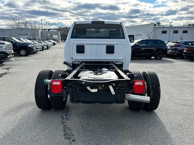 2024 RAM Ram 3500 Chassis Cab RAM 3500 TRADESMAN CHASSIS REGULAR CAB 4X4 60 CA