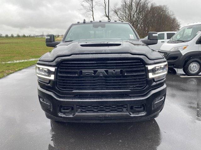 2024 RAM Ram 3500 RAM 3500 LARAMIE CREW CAB 4X4 8 BOX