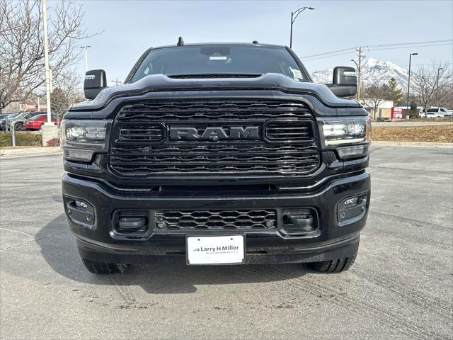 2024 RAM Ram 3500 RAM 3500 LIMITED CREW CAB 4X4 8 BOX