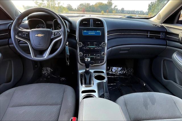 Used 2015 Chevrolet Malibu For Sale in Olive Branch, MS