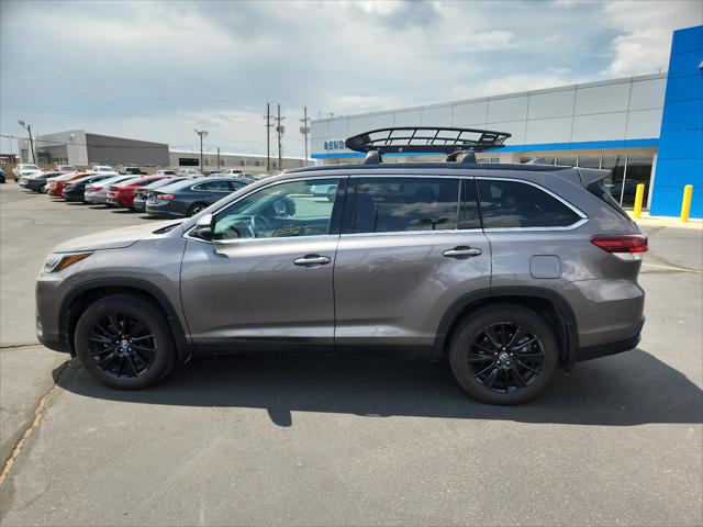 2019 Toyota Highlander SE