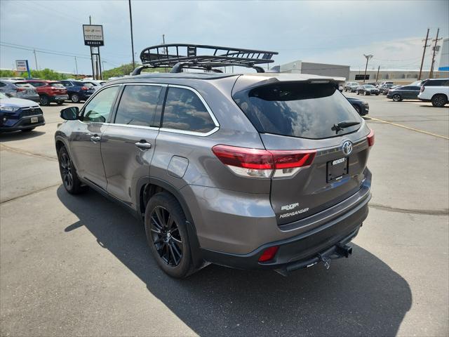 2019 Toyota Highlander SE