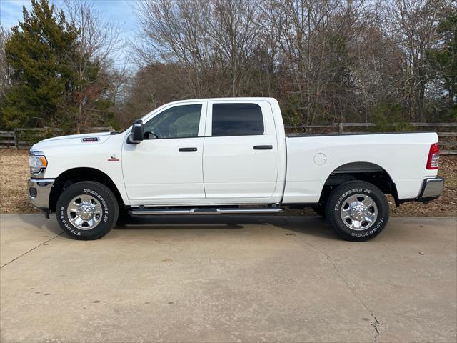 2024 RAM Ram 2500 RAM 2500 TRADESMAN CREW CAB 4X4 64 BOX