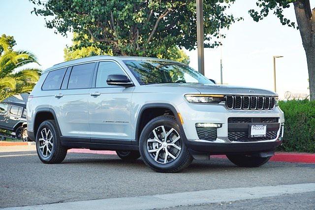 2023 Jeep Grand Cherokee GRAND CHEROKEE L LIMITED 4X2