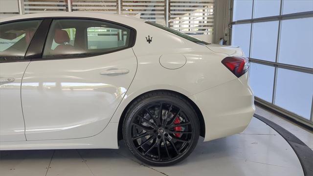 2023 Maserati Ghibli Modena Q4