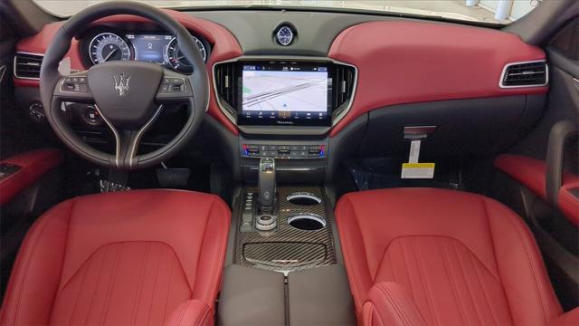 2023 Maserati Ghibli Modena Q4