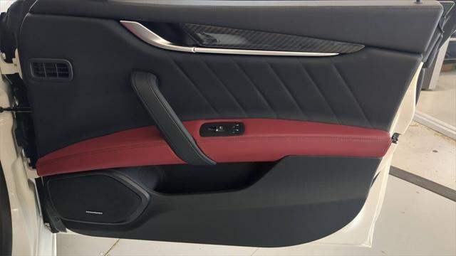 2023 Maserati Ghibli Modena Q4