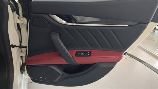 2023 Maserati Ghibli Modena Q4