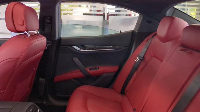 2023 Maserati Ghibli Modena Q4