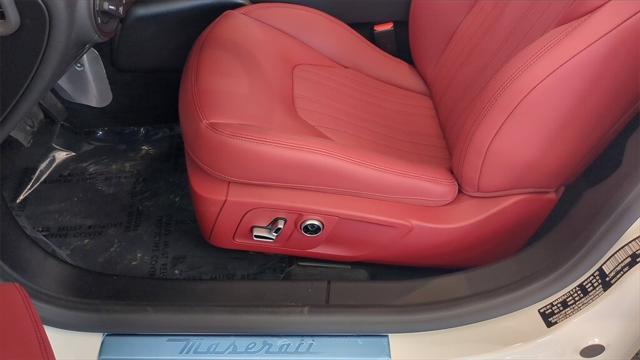 2023 Maserati Ghibli Modena Q4