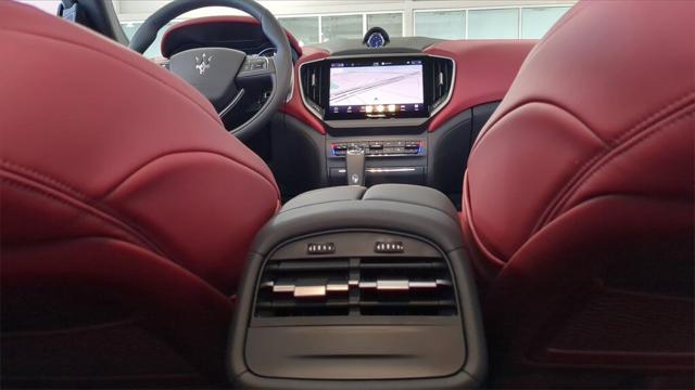 2023 Maserati Ghibli Modena Q4