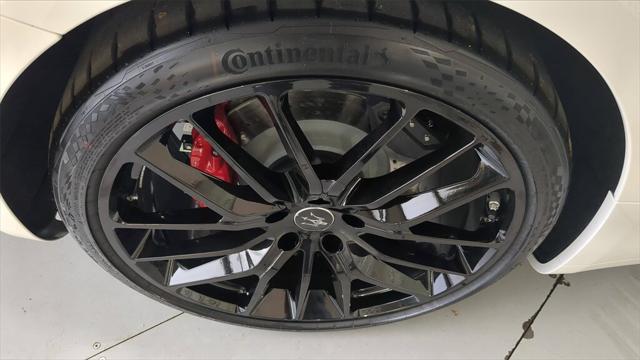 2023 Maserati Ghibli Modena Q4