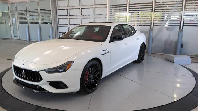 2023 Maserati Ghibli Modena Q4