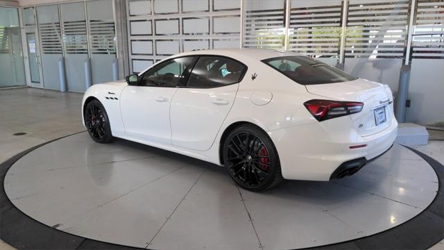2023 Maserati Ghibli Modena Q4