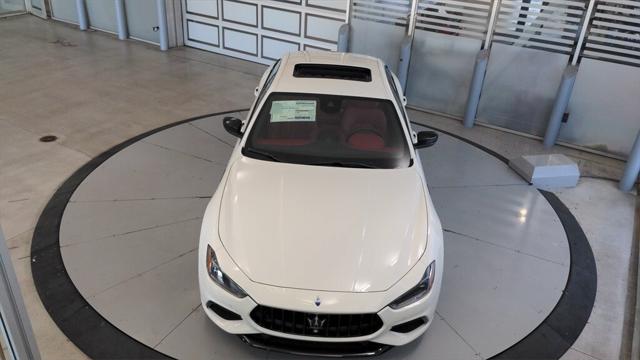 2023 Maserati Ghibli Modena Q4