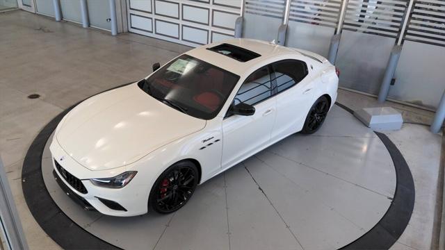 2023 Maserati Ghibli Modena Q4