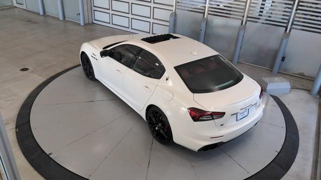 2023 Maserati Ghibli Modena Q4