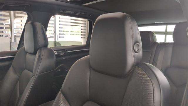 2016 Porsche Cayenne $69K MSRP, PREMIUM PKG, BOSE PKG, PANO ROOF