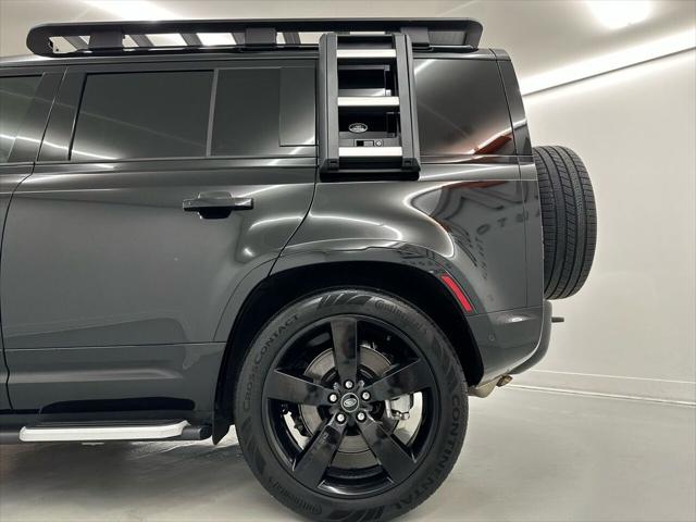 2023 Land Rover Defender 110 X-Dynamic SE