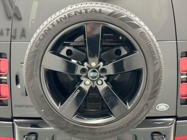 2023 Land Rover Defender 110 X-Dynamic SE