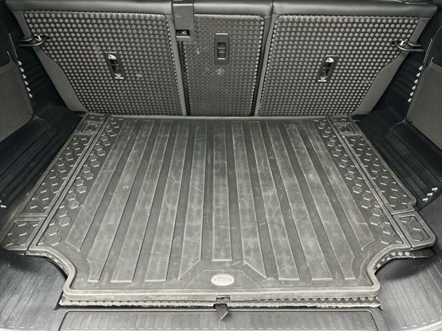 2023 Land Rover Defender 110 X-Dynamic SE