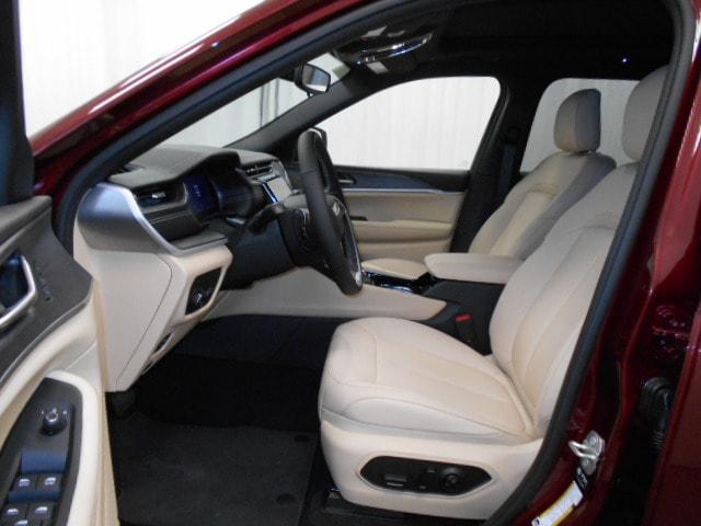 2023 Jeep Grand Cherokee GRAND CHEROKEE L LIMITED 4X4 2023 Jeep Grand Cherokee GRAND CHEROKEE L LIMITED 4X4