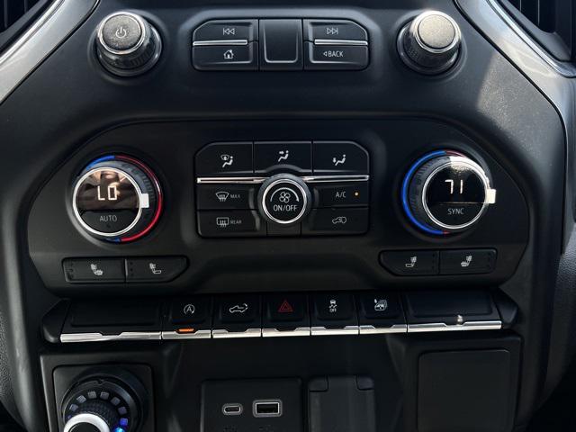 2020 Chevrolet Silverado 1500 4WD Double Cab Standard Bed RST