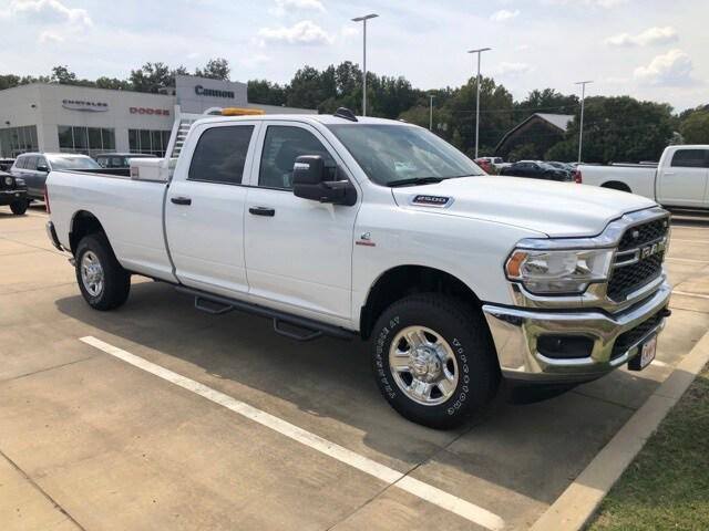 2023 RAM Ram 2500 RAM 2500 TRADESMAN CREW CAB 4X4 8 BOX