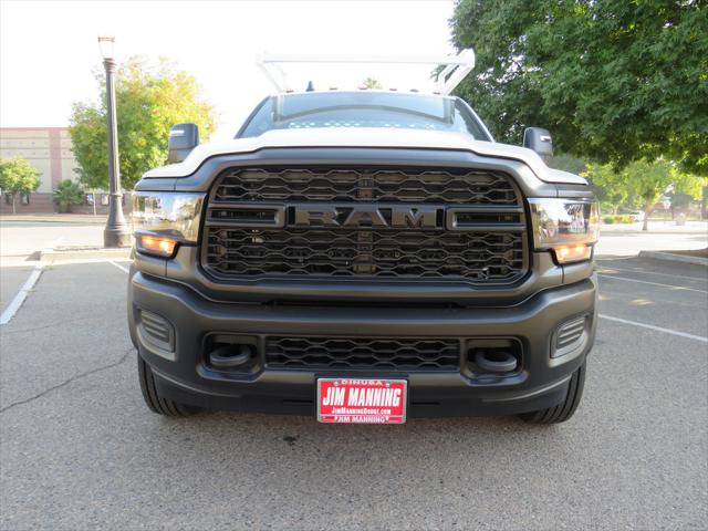 2023 Ram 4500 Chassis Tradesman/SLT
