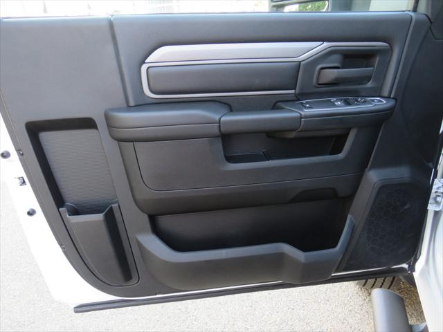 2023 Ram 4500 Chassis Tradesman/SLT