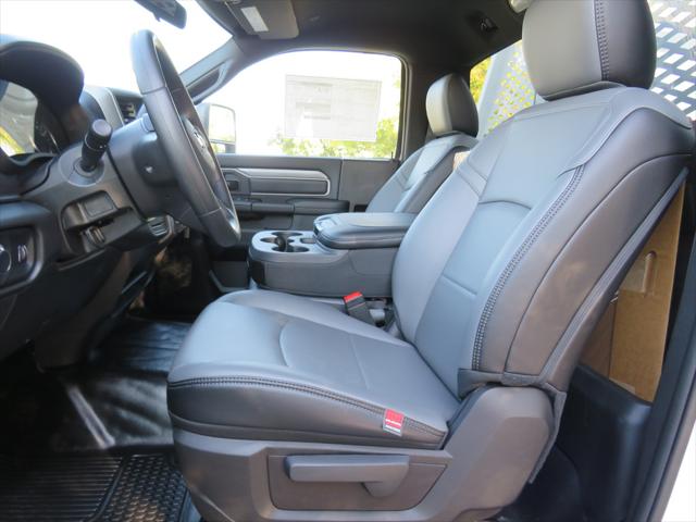 2023 Ram 4500 Chassis Tradesman/SLT