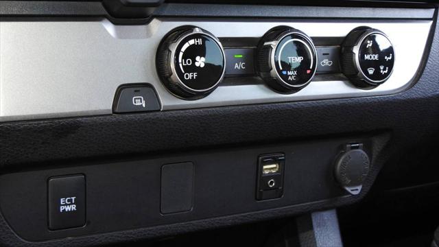 2018 Toyota Tacoma SR