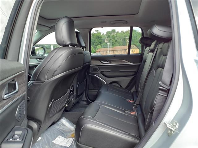 2023 Jeep Grand Cherokee 4xe GRAND CHEROKEE 30TH ANNIVERSARY 4xe