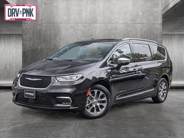 2023 Chrysler Pacifica Plug-In Hybrid PACIFICA PLUG-IN HYBRID PINNACLE