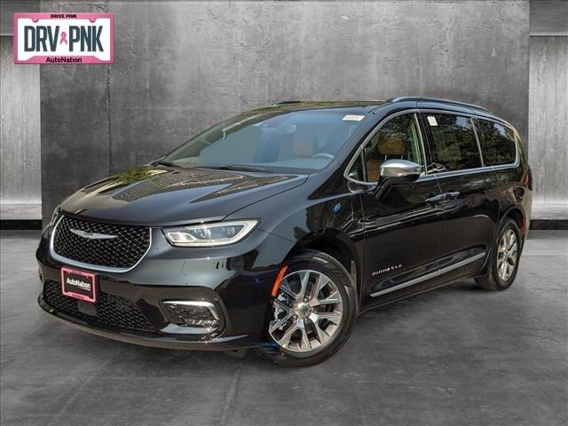 2023 Chrysler Pacifica Plug-In Hybrid PACIFICA PLUG-IN HYBRID PINNACLE