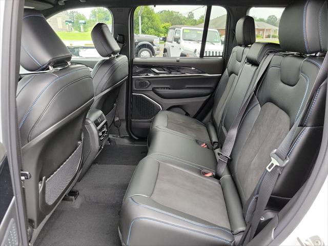 2023 Jeep Grand Cherokee Trailhawk