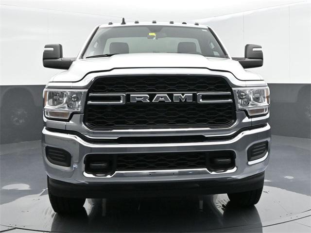 2023 RAM Ram 3500 RAM 3500 TRADESMAN REGULAR CAB 4X4 8 BOX