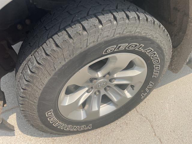 2020 RAM 1500 Laramie Crew Cab 4x4 64 Box 2020 RAM 1500 Laramie Crew Cab 4x4 64 Box