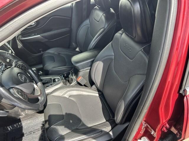 2021 Jeep Cherokee Latitude Lux 4X4 2021 Jeep Cherokee Latitude Lux 4X4