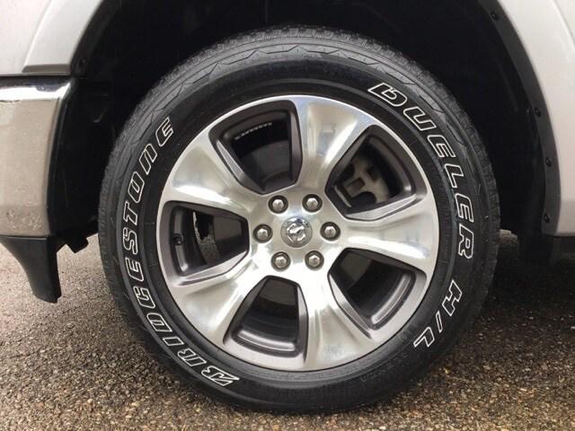 2020 Ram 1500 Laramie Crew Cab 4x4 5'7" Box