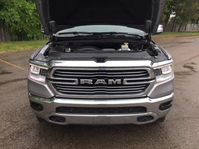 2020 Ram 1500 Laramie Crew Cab 4x4 5'7" Box