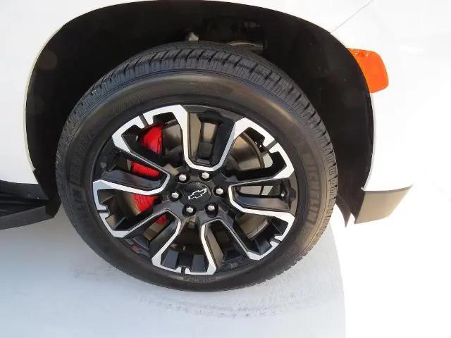 2023 Chevrolet Tahoe 4WD RST