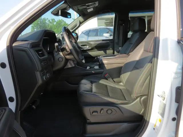2023 Chevrolet Tahoe 4WD RST