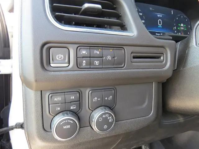 2023 Chevrolet Tahoe 4WD RST