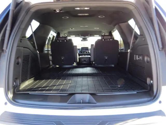 2023 Chevrolet Tahoe 4WD RST