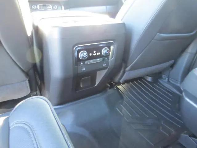 2023 Chevrolet Tahoe 4WD RST
