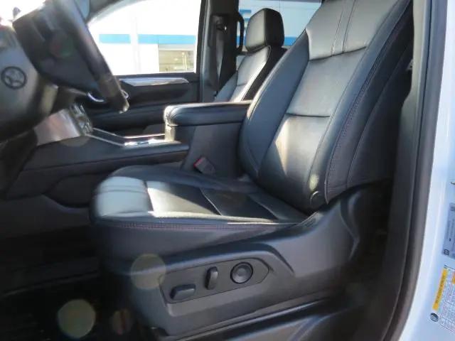 2023 Chevrolet Tahoe 4WD RST