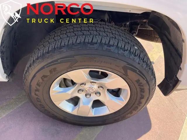 2021 Ram 1500 Big Horn Crew Cab 4x4 5'7" Box