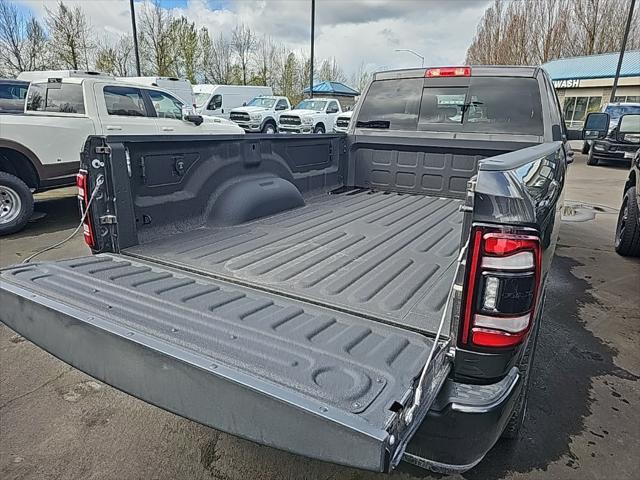 2024 RAM Ram 3500 RAM 3500 LARAMIE CREW CAB 4X4 8 BOX